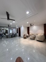 4 BHK + Pooja Room 350 Sq.Yd. Builder Floor in Builder Floor 