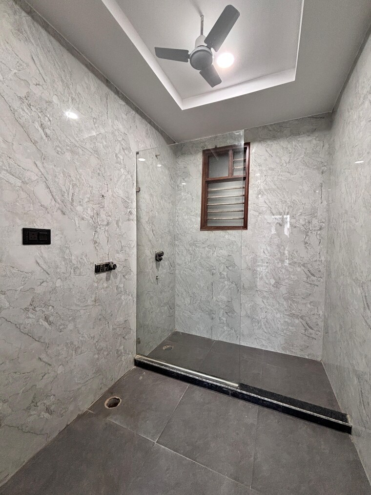 undefined, sector 85 4 Bedroom 350 Sq.Yd. Builder Floor In Sector 85 Faridabad 8909746