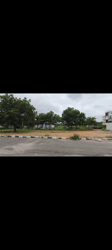 Plot For Sale in Himayat Nagar