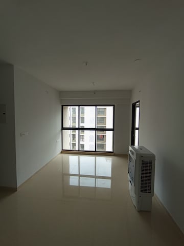 2.5 BHK Apartment For Rent in Lodha Palava Aquaville Series Milano A B C H I J, Dombivli East