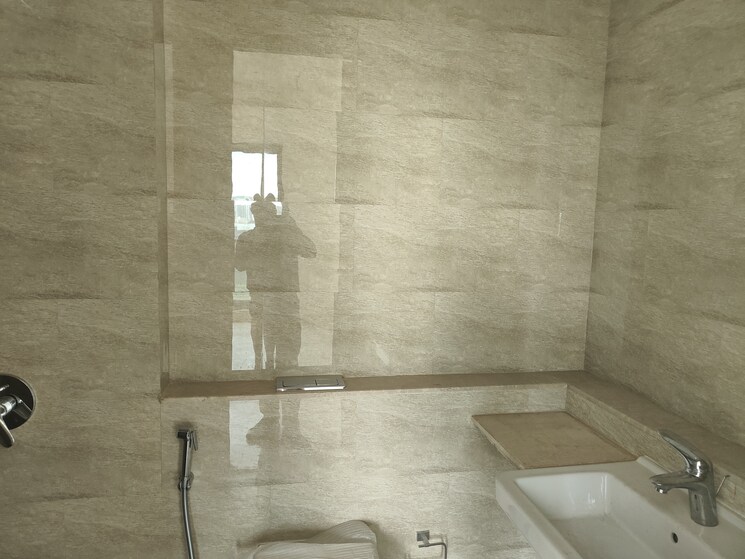 Bathroom, adani-ten-bkc 4 Bedroom 2114 Sq.Ft. Apartment In Bandra East Mumbai 8909944