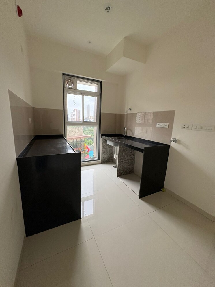 Kitchen, runwal-nirvana 2 Bedroom 810 Sq.Ft. Apartment In Parel Mumbai 8910016