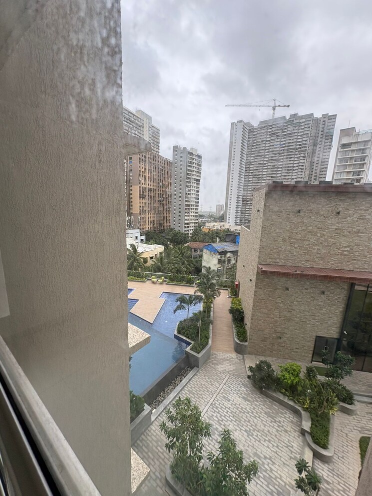 Balcony, runwal-nirvana 2 Bedroom 810 Sq.Ft. Apartment In Parel Mumbai 8910016