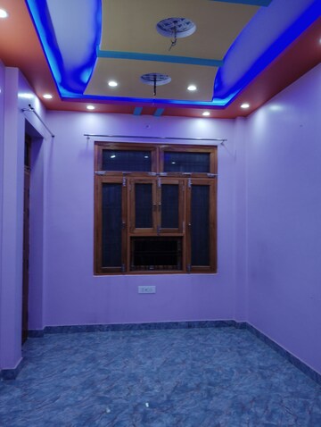 Building Lobby in 2 BHK Independent House at Jankipuram – for Rent