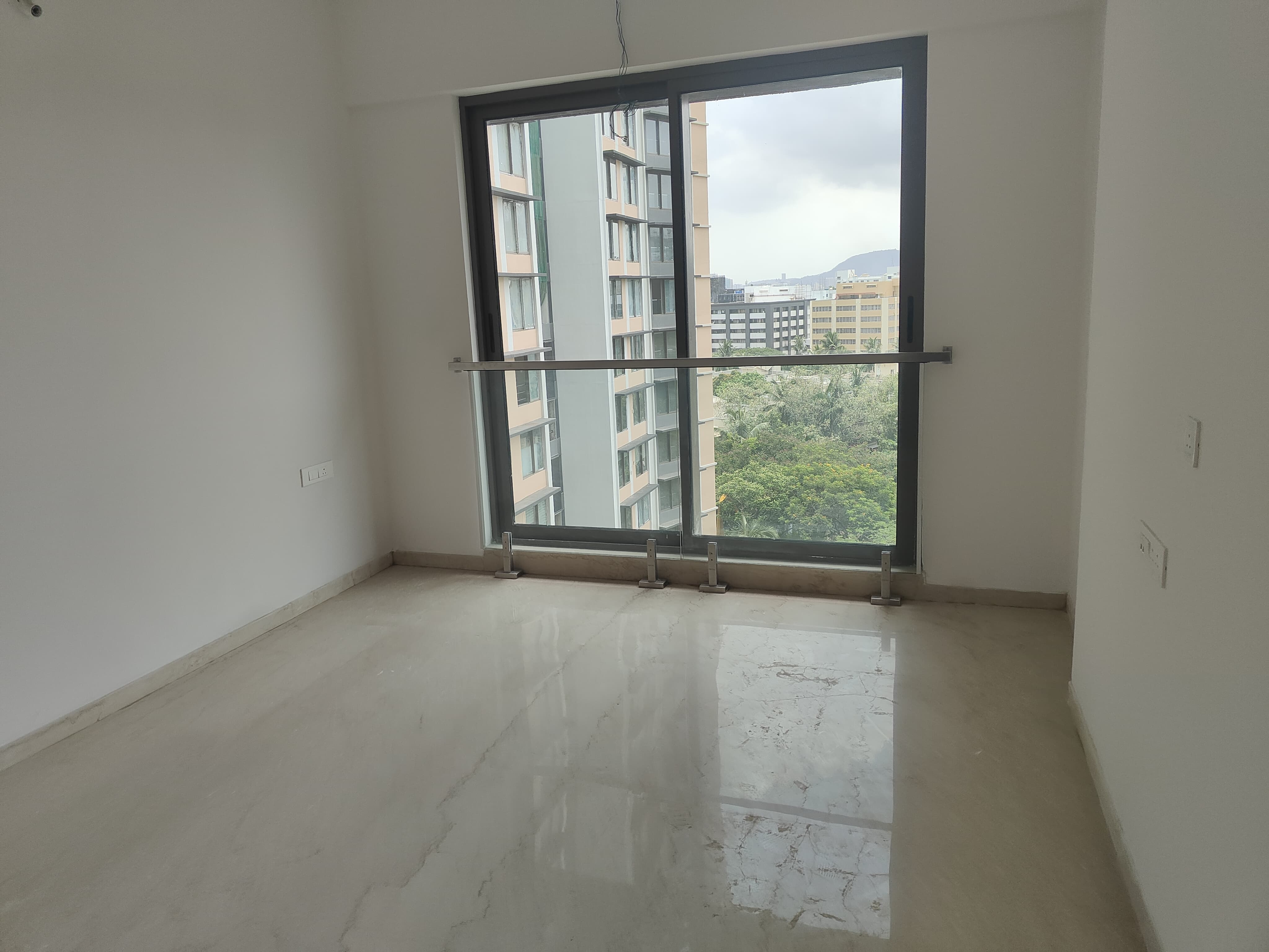 2 BHK Apartment For Rent in One BKC