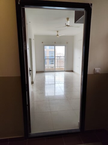 Room in 3 BHK Apartment at Brigade El Dorado, Bagaluru – for Rent