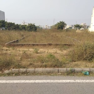  Plot For Sale in Sector 65