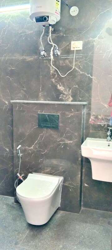 Furnished Amenities in 1 RK Builder Floor at Mehrauli – for Rent