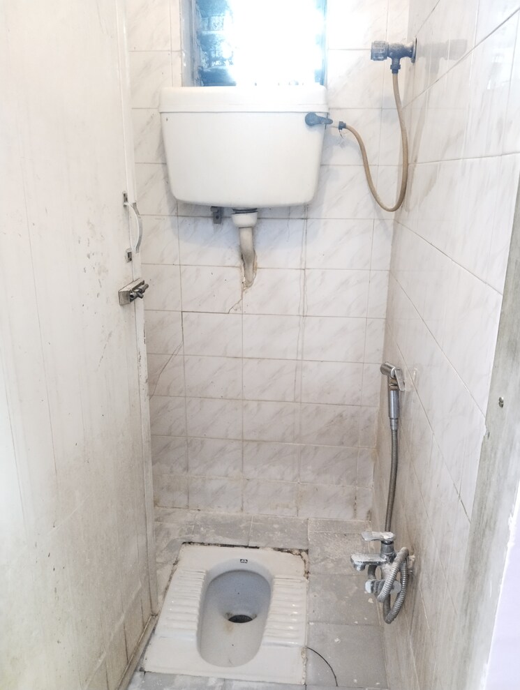 Bathroom, mauli-darshani-apartment 1 Bedroom 560 Sq.Ft. Apartment In Khanda Colony Navi Mumbai 8910110