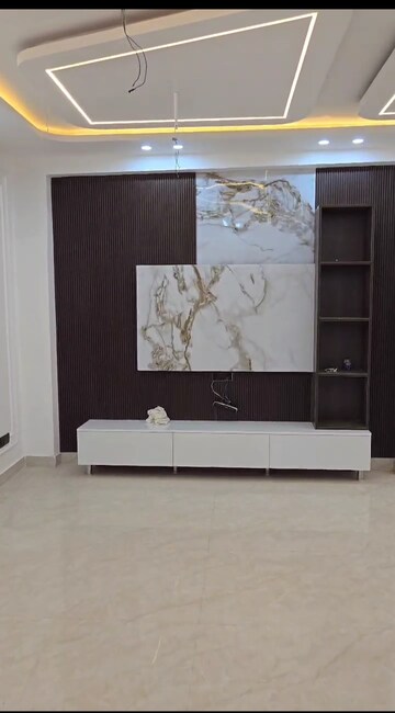 Living Room in 3 BHK Builder Floor at Green Fields Colony – for Sale