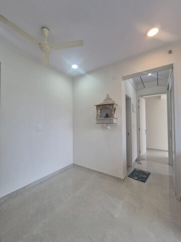Room in 1 BHK Apartment at Tata Serein, Pokhran Road No Two – for Rent