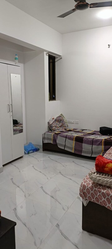 Room in  Pg at Manpada – for Rent