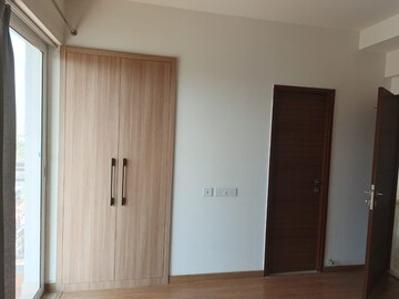 Room in 2 BHK Apartment at Godrej Meridien, Sector 106 – for Rent