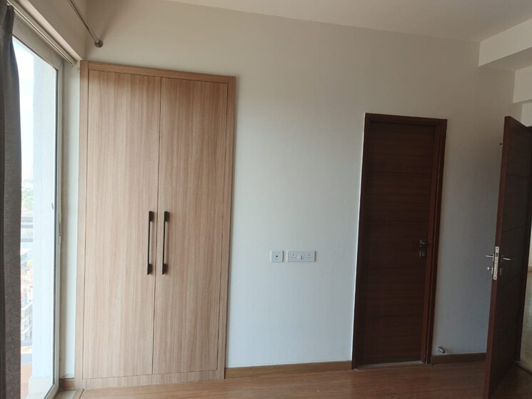 Room, godrej-meridien 2 Bedroom 1366 Sq.Ft. Apartment In Sector 106 Gurgaon 8910198