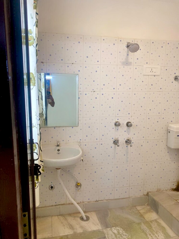 Master Bedroom, mehrauli 1 Bedroom 500 Sq.Ft. Builder Floor In Mehrauli Delhi 8910245