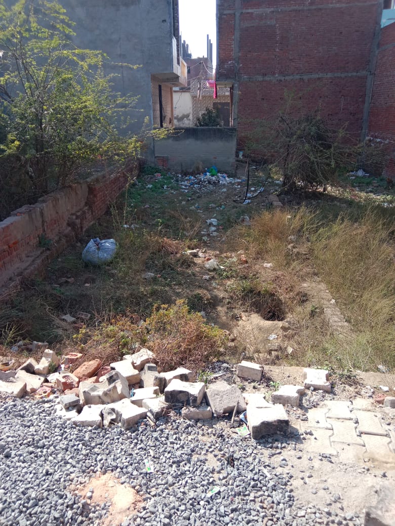 Plot For Sale in Dlf Ankur Vihar