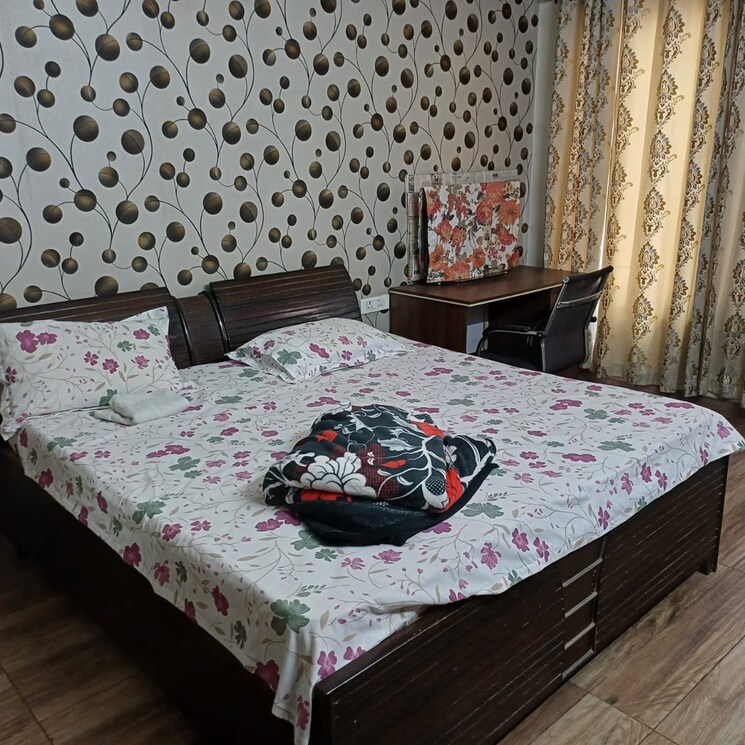 Bedroom, sector 46 4 Bedroom 343 Sq.Yd. Builder Floor In Sector 46 Gurgaon 8910346
