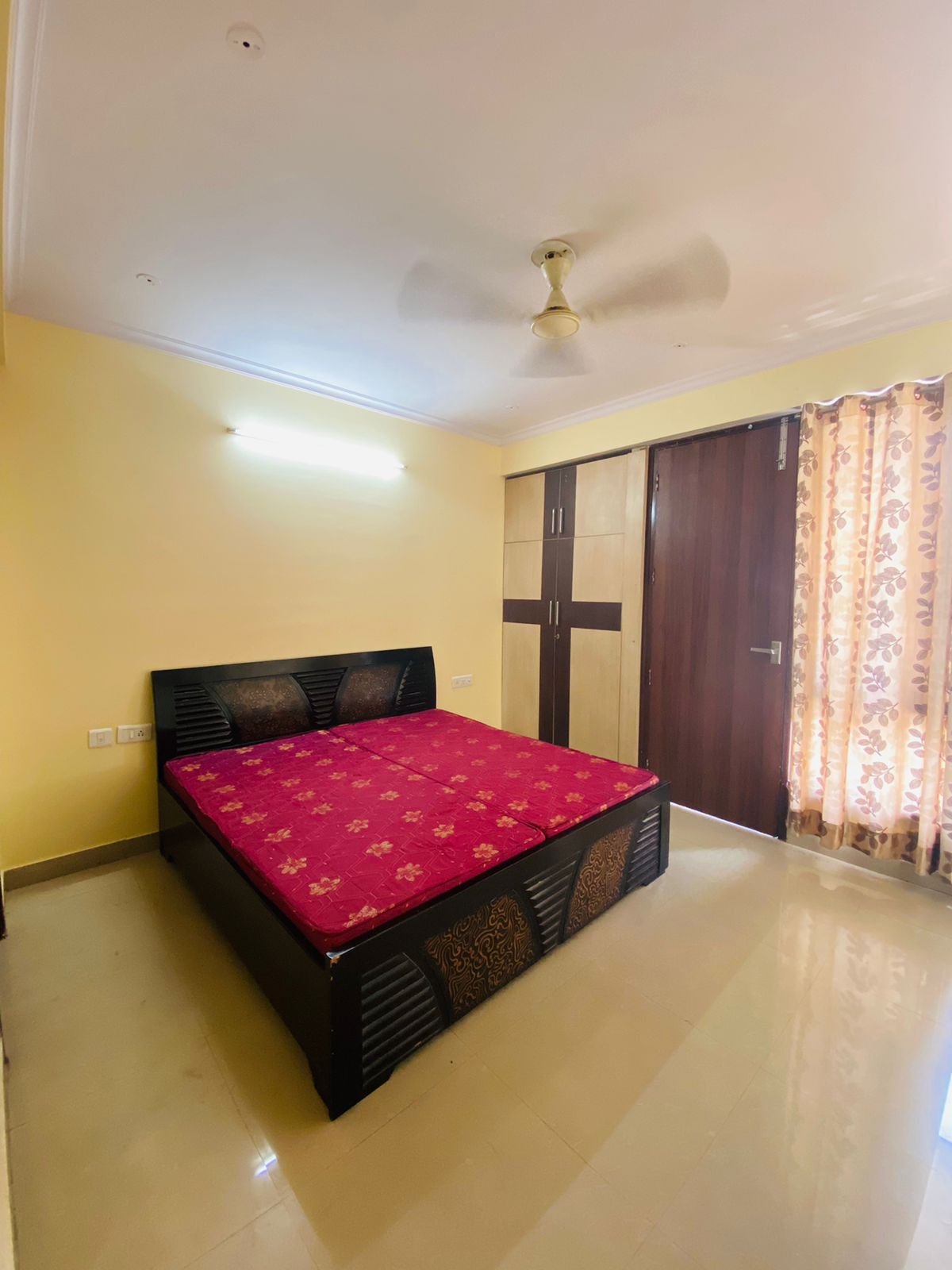 3 BHK + Pooja Room Apartment For Rent in Virasat Sterling