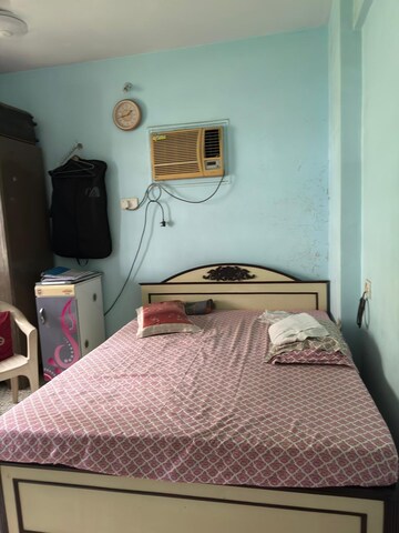 Bedroom in 2 BHK Apartment at Group Seven Rushi Heights, Goregaon East – for Rent