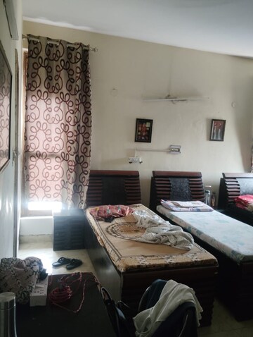 Bedroom in 3.5 BHK Independent House at Sector 55 – for Sale