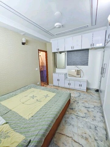 4 BHK Builder Floor For Rent in Green Park Extension