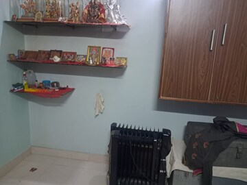 Room in 3 BHK Apartment at Booti More – for Sale