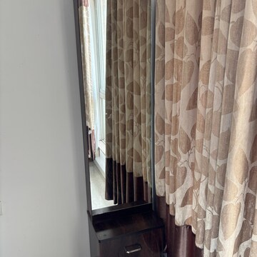 1 BHK Apartment at Hiranandani Estate Solitaire C, Hiranandani Estate – for Rent