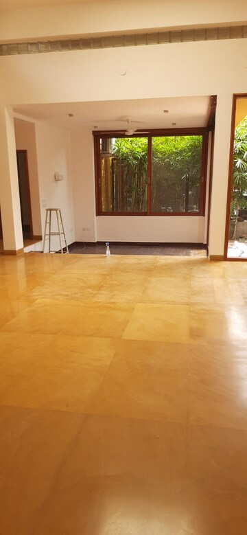 Room in 4 BHK Villa at Total Environment Windmills Of Your Mind, Whitefield – for Rent