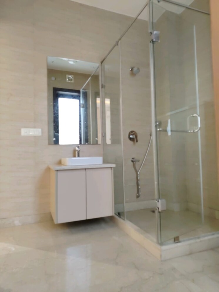 Bathroom, ansal-sushant-apartments 4 Bedroom 2700 Sq.Ft. Builder Floor In Sushant Lok I Gurgaon 8910459