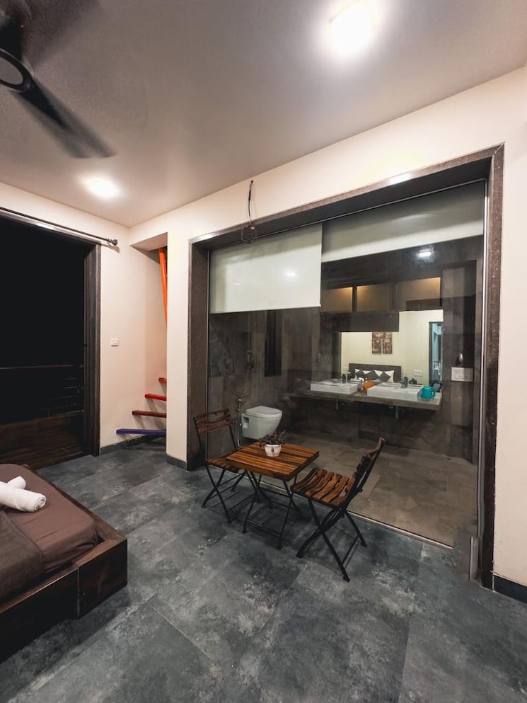 Room, alibag 6 Bedroom 8000 Sq.Ft. Independent House In Alibag Raigad 8903162