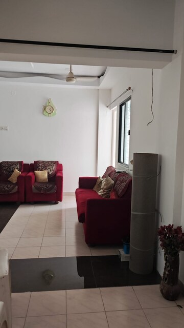 Living Room in 2 BHK Apartment at New Sneh Nagar – for Rent