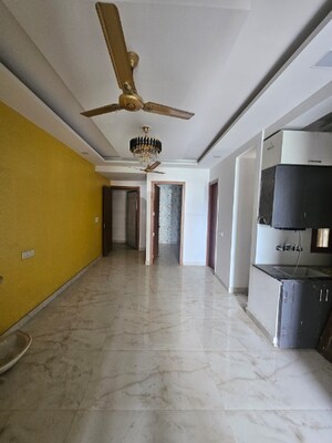 Room in 3 BHK Builder Floor at Aditya Family Hub, Sector 2 Wave City – for Sale