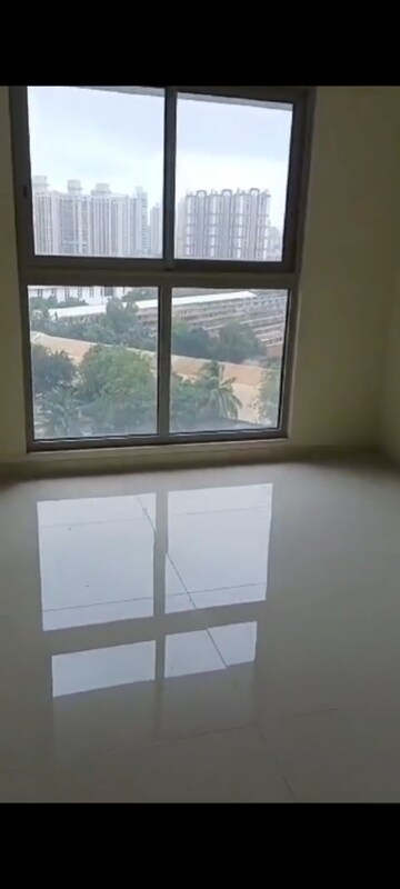 2 BHK Apartment For Sale in SD Epsilon, Kandivali East