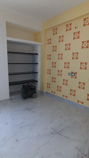 Bedroom in 2 BHK Apartment at Pallavaram – for Sale