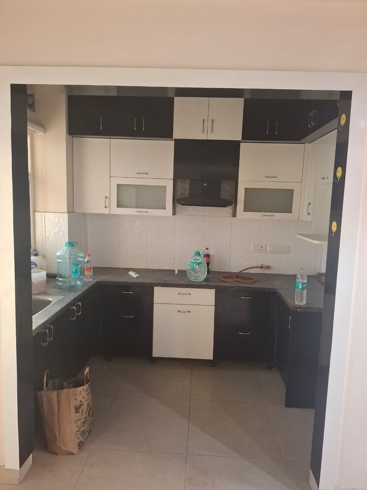 Kitchen, mahagun-mywoods 2 Bedroom 960 Sq.Ft. Apartment In Sector 16c Greater Noida Greater Noida 8910505