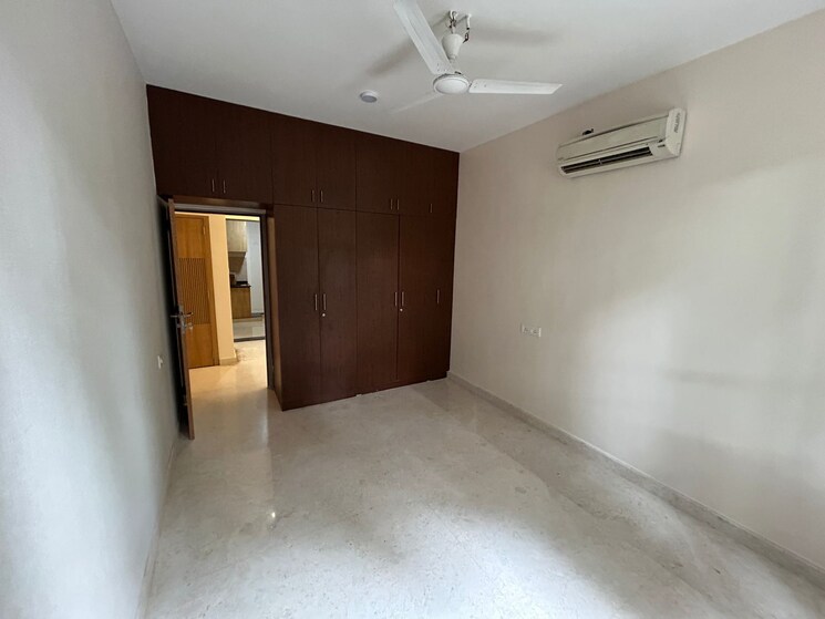 Room, lakeshore-manor 3 Bedroom 1790 Sq.Ft. Apartment In Halasuru Bangalore 8910537