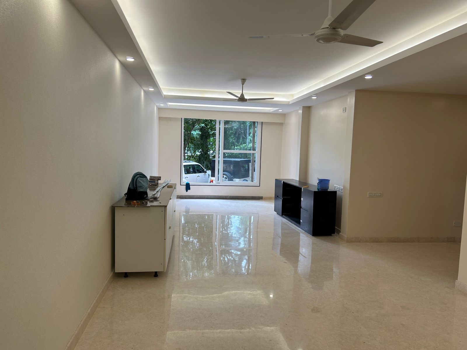 3 BHK 1790 Sq.Ft. Apartment in Lakeshore Manor