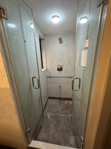 Bathroom in 3 BHK Apartment at Lakeshore Manor, Halasuru – for Rent