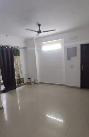 2.5 BHK Apartment For Sale in Gaur City 2 - 12th Avenue, Sector 16c Greater Noida