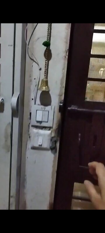 Furnished Amenities in 1 BHK Apartment at Auric City Homes, Sector 82 – for Rent