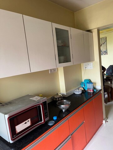 Furnished Amenities in 2 BHK Apartment at Raunak Park View, Ghodbunder Road – for Rent
