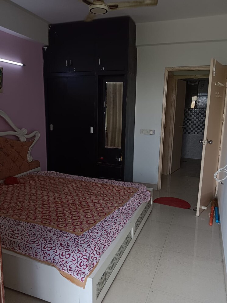 Bedroom, signature-global-synera 2 Bedroom 646 Sq.Ft. Apartment In Sector 81 Gurgaon 8910549