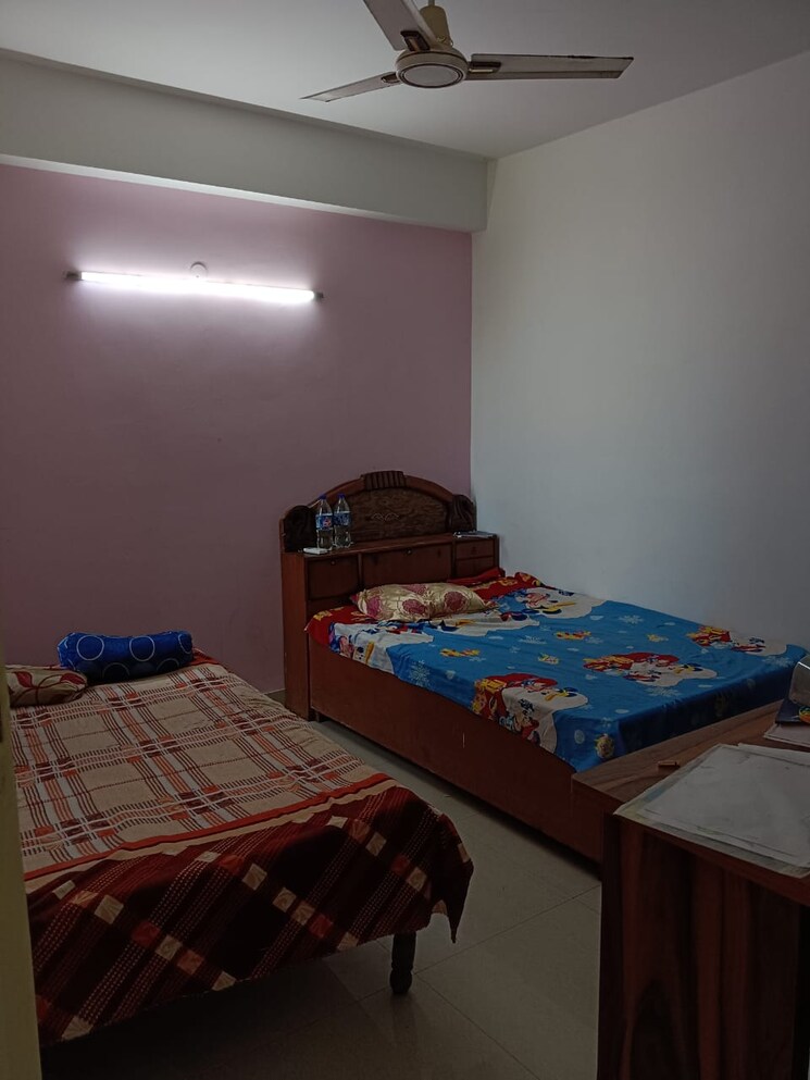 Bedroom, signature-global-synera 2 Bedroom 646 Sq.Ft. Apartment In Sector 81 Gurgaon 8910549