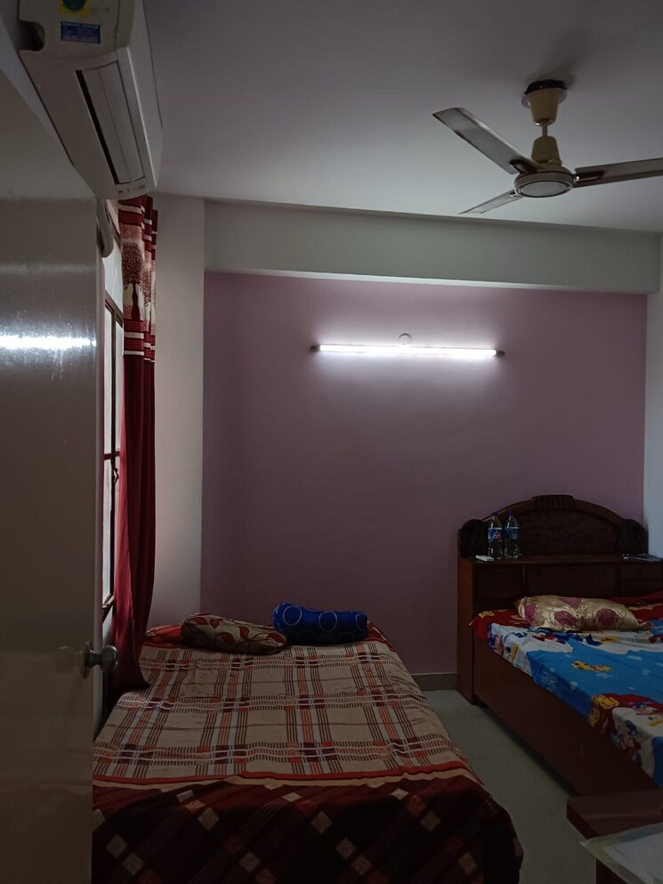 Bedroom, signature-global-synera 2 Bedroom 646 Sq.Ft. Apartment In Sector 81 Gurgaon 8910549