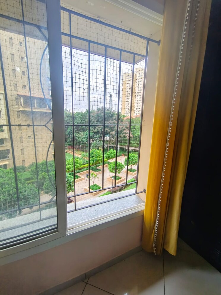 Balcony, sobha-city-casa-serenita 3 Bedroom 1930 Sq.Ft. Apartment In Kannur Bangalore 8910546