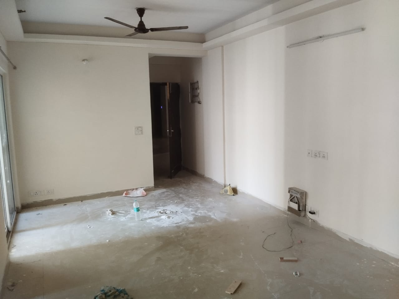 2.5 BHK + Study Room Apartment For Rent in VVIP Homes