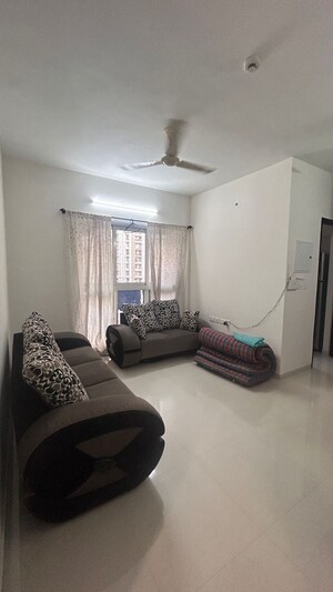1 BHK Apartment For Sale in Lodha Amara, Kolshet Road