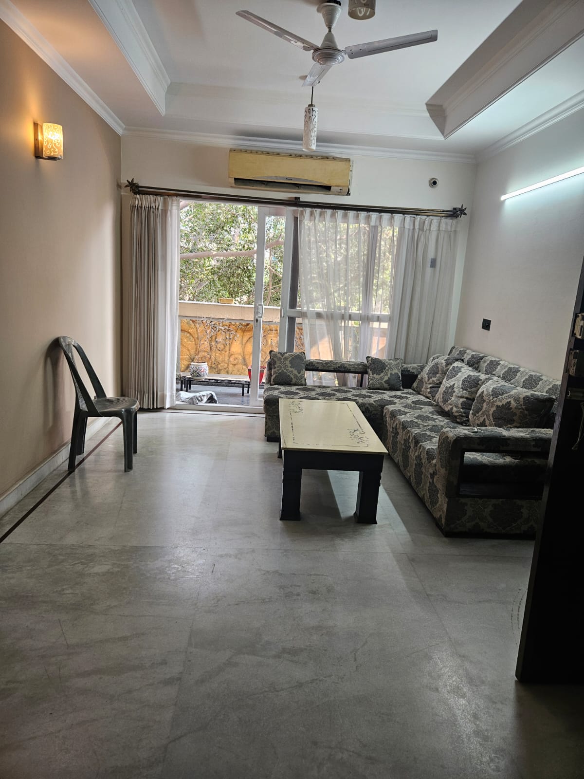 3 BHK Builder Floor For Rent in Kalkaji