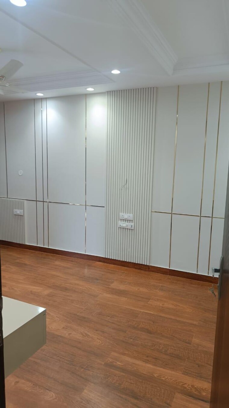 Room, ansal-api-esencia 3.5 Bedroom 300 Sq.Yd. Builder Floor In Sector 67 Gurgaon 8910615
