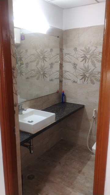Bathroom in 1 BHK Apartment at Paramount Golfforeste, Zeta I Greater Noida – for Rent